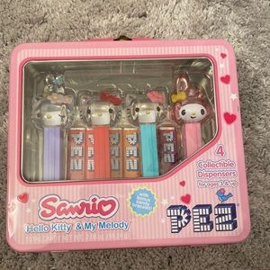 COPY - NEW Sanrio Hello kitty and my melody PEZ 2006 Set NWOT
